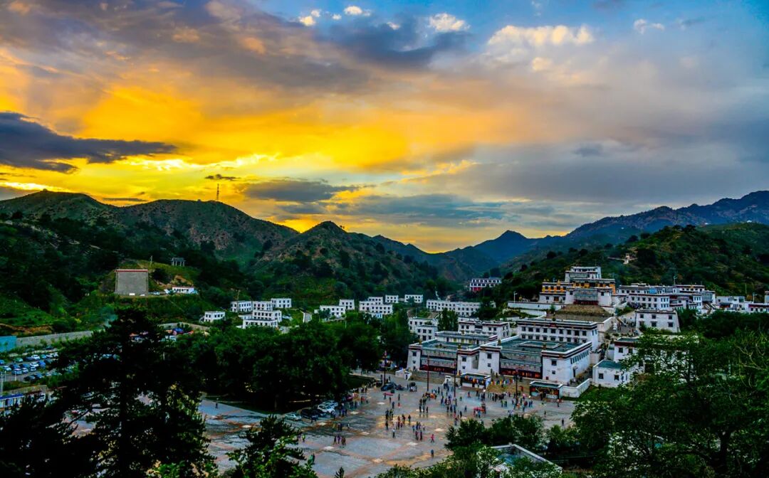 【4A】包头市五当召旅游区